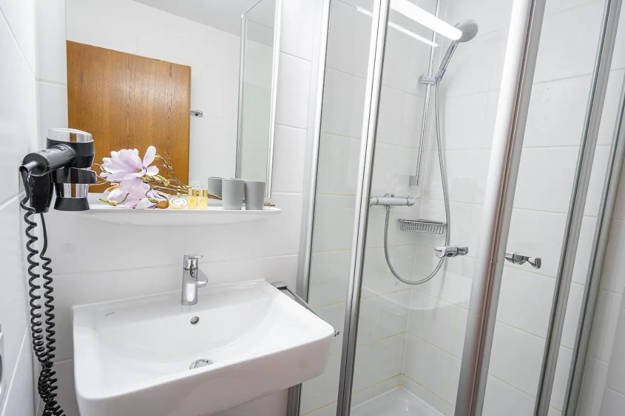 The Smart Rooms Rettenberg 0*,